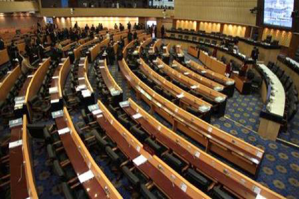 เรียกสส.ประชุมเลือกประธานสภาคนใหม่ เรียกสส.ประชุมเลือกประธานสภาคนใหม่