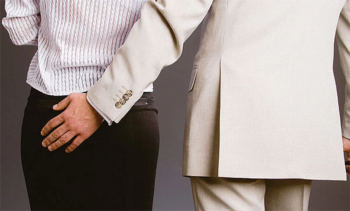 Avoiding a ?hands-on? manager (1)