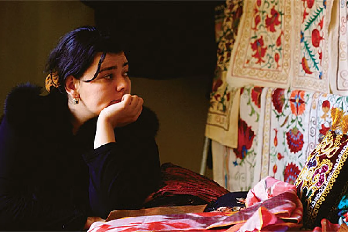 อุซเบกิสถาน : รอยยิ้มของคนฟันทอง