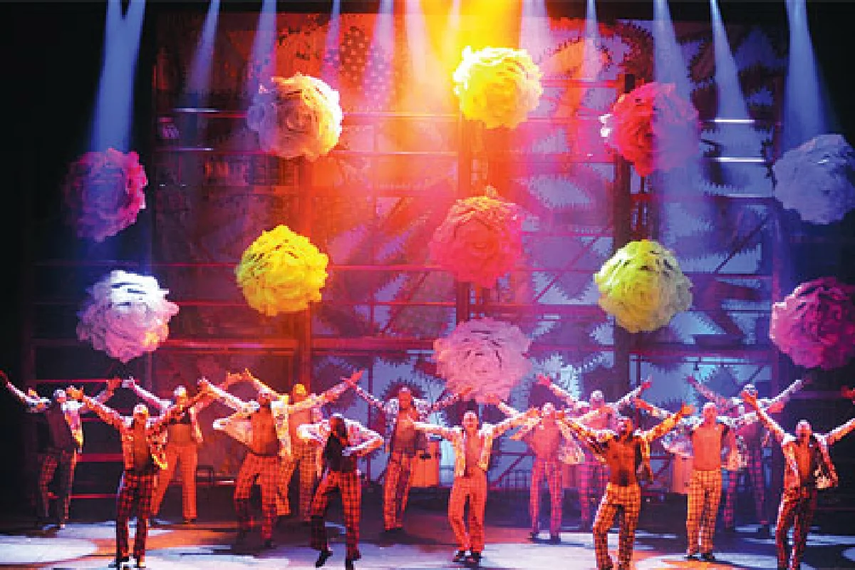 กลับมาอีกครั้ง มหกรรมการแสดง-ดนตรีนานาชาติ