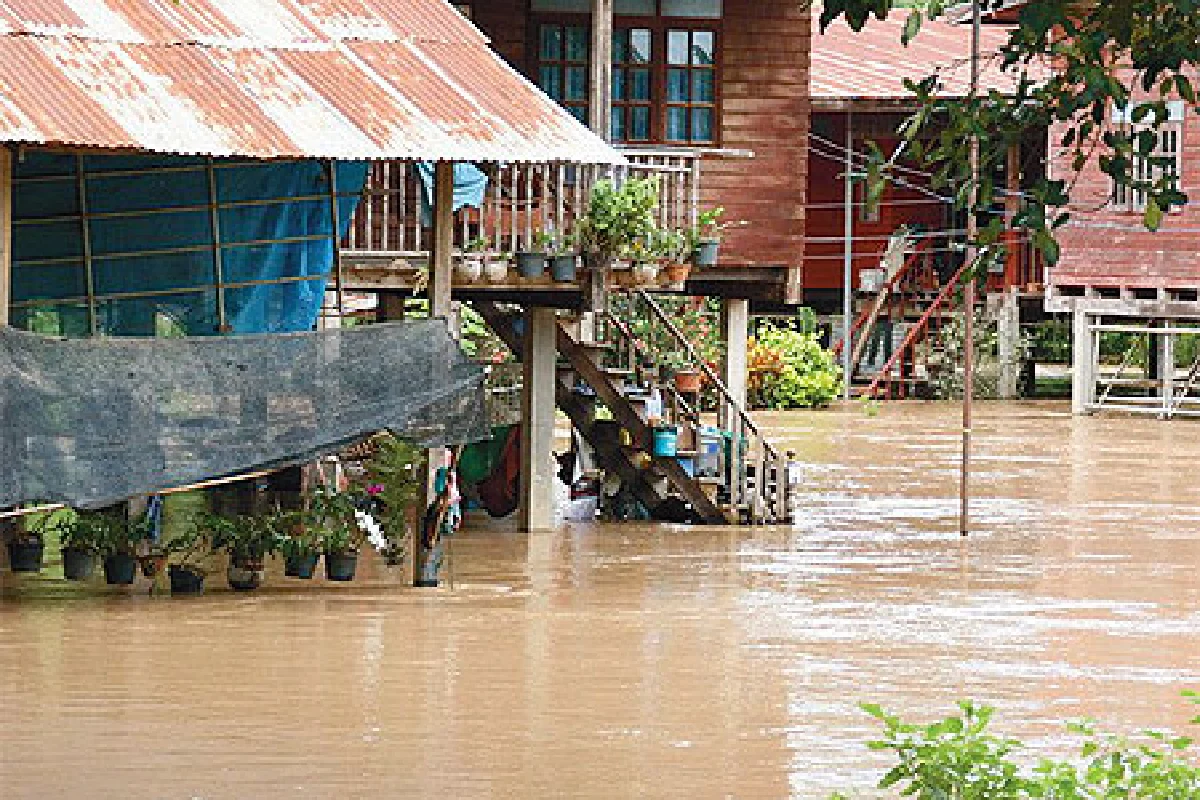 แม่ฮ่องสอนดินถล่มกลืน 3 ศพ สูญหาย 4