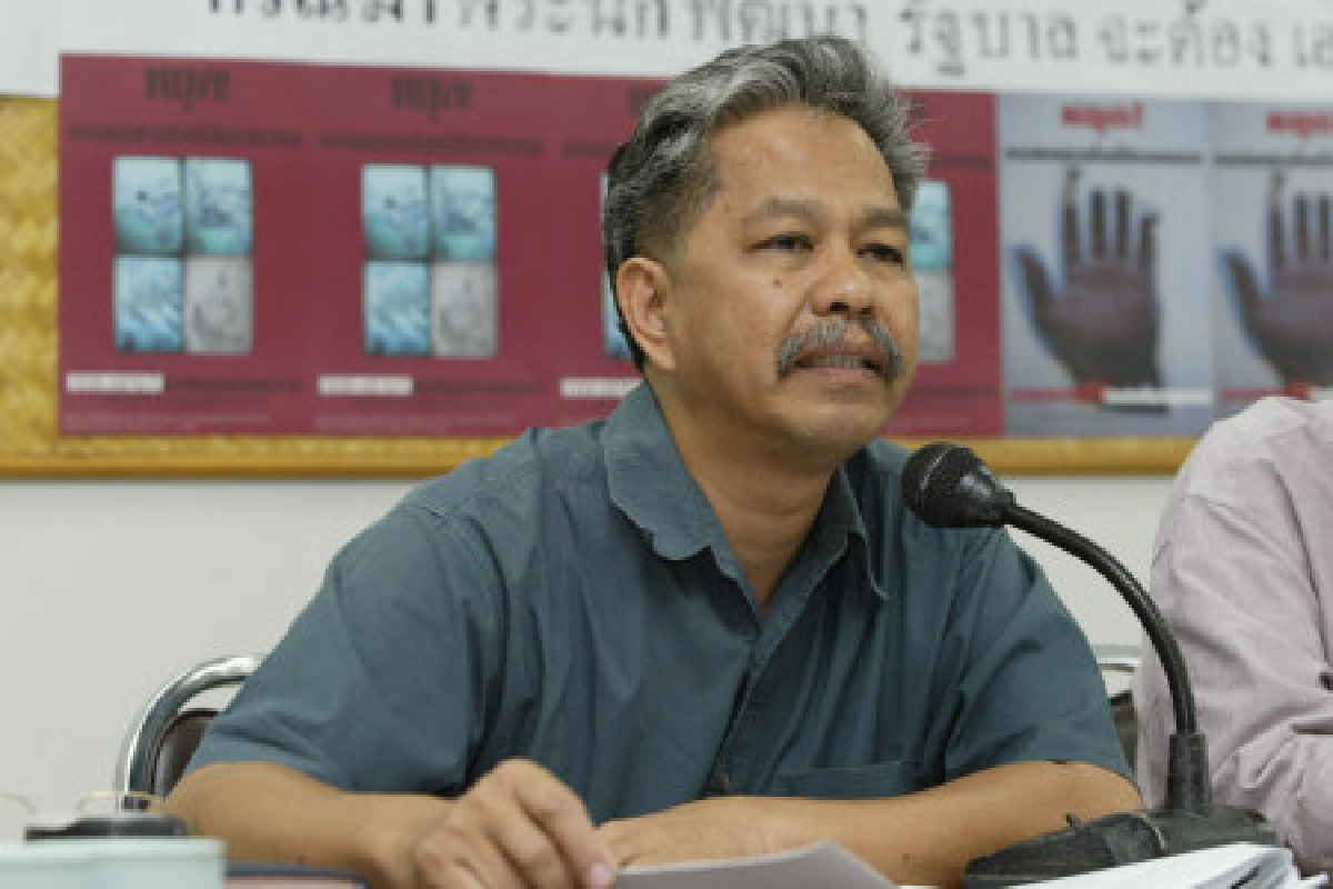 คอปแจงวุฒิสภาเปิดข้อมูลสลายแดง คอปแจงวุฒิสภาเปิดข้อมูลสลายแดง