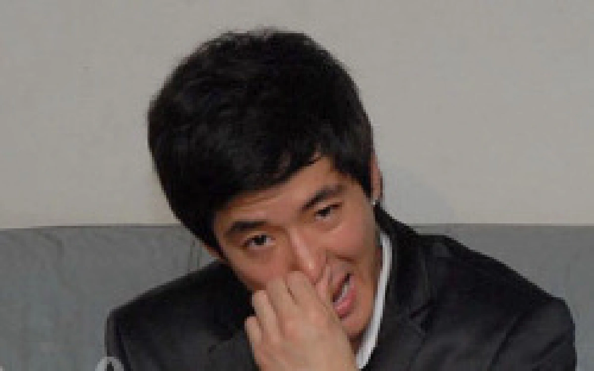 ฮาเวิร์ดแถลงทั้งน้ำตาโต้ซุกกัญชา