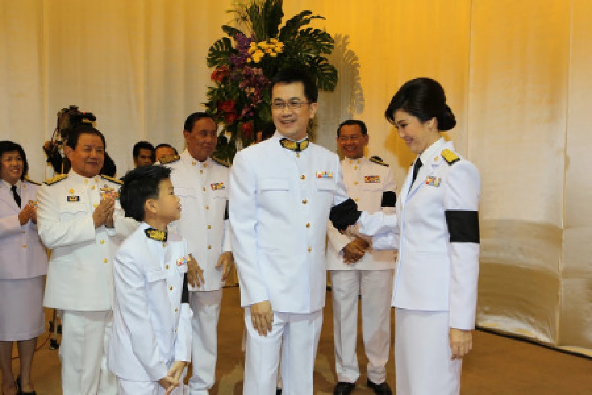 Yingluck takes command