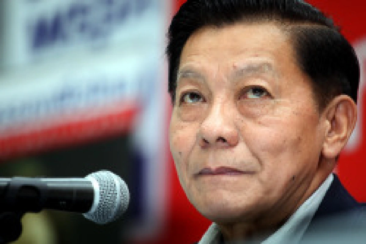 อภิวันท์ถอนตัวร่วมครม.ยิ่งลักษณ์1