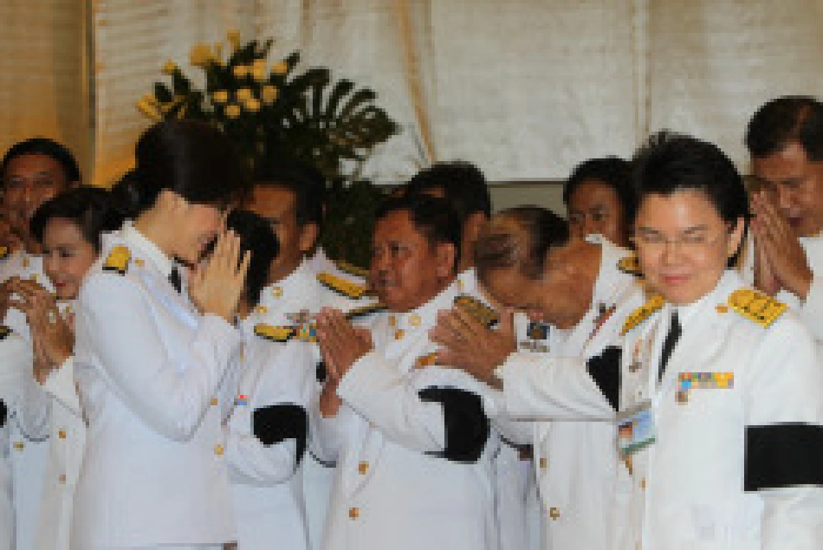 "สุรพงษ์"คว้าเก้าอี้รมว.ต่างประเทศ