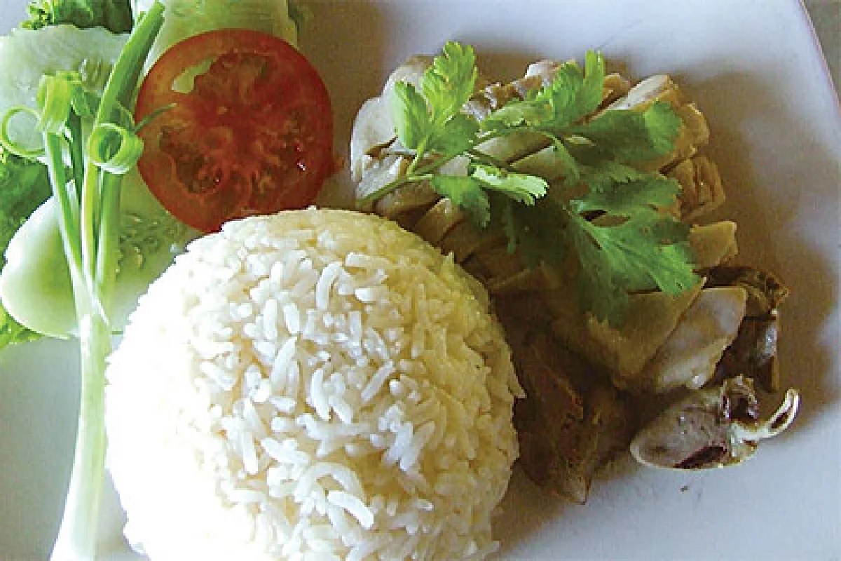 อิ่มอร่อยที่ ‘ภูเก็จ โภชนา’