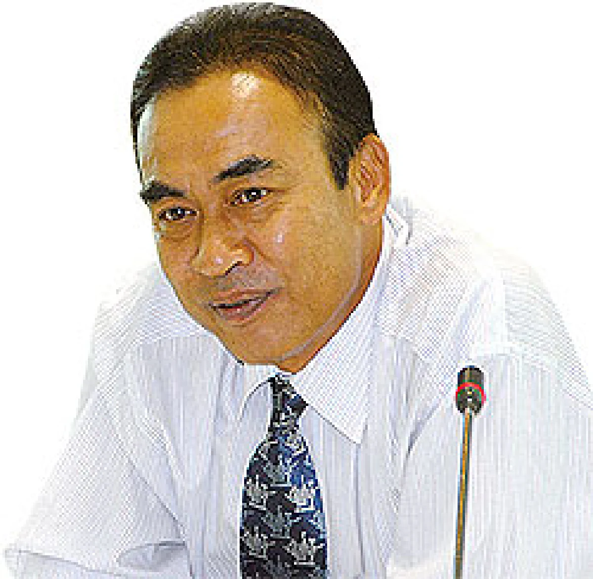 หนุนรัฐใช้เงินปิโตรฯ