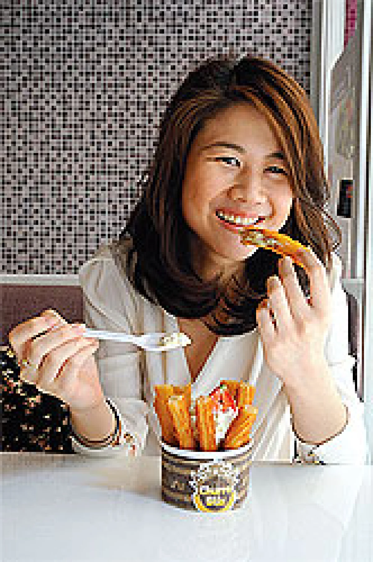 Churro Stix ปาท้องโก๋สเปนบุกไทย