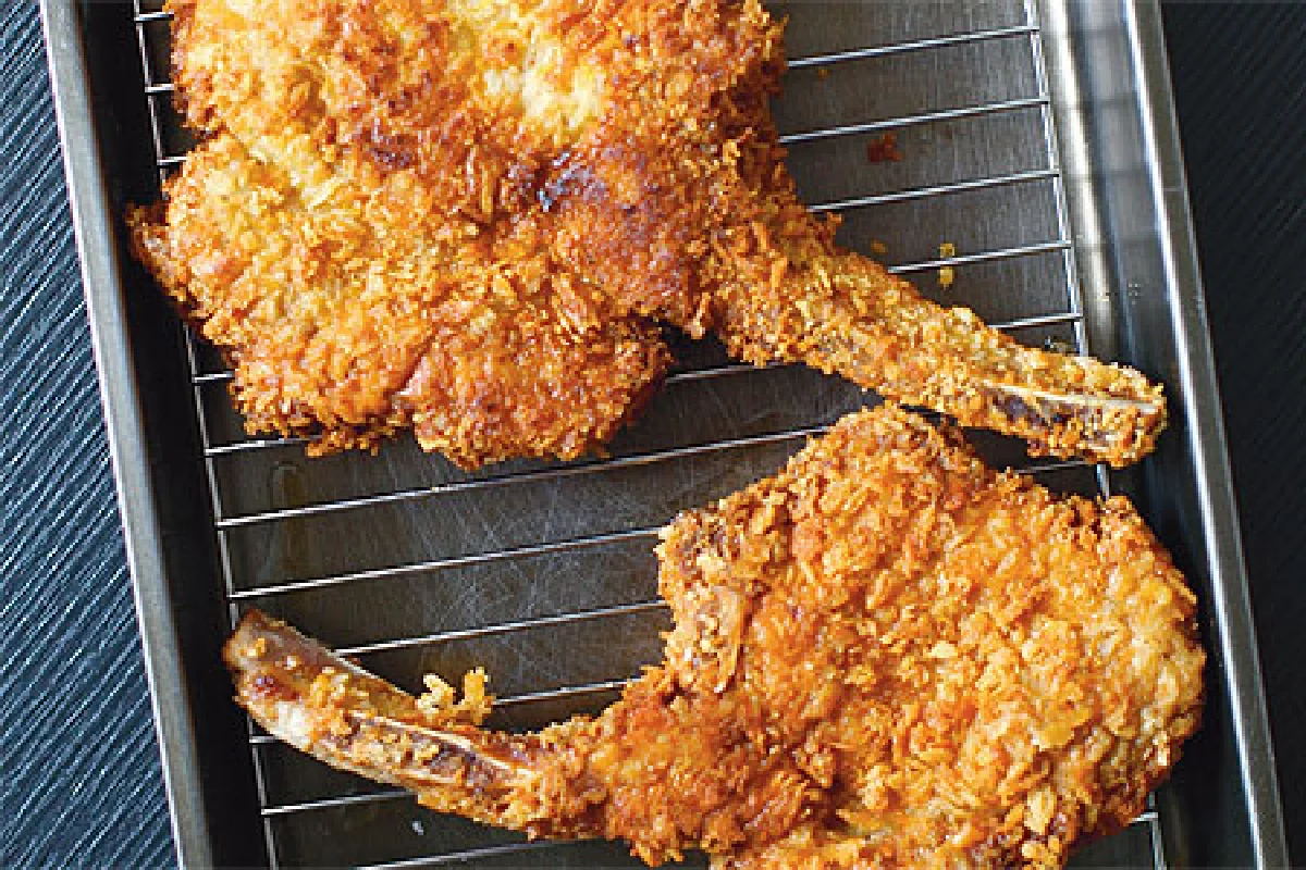 รวมเด็ดเคล็ดลับกุ๊กช็อป : ซี่โครงหมูพอร์กช็อป เเละเกรวีถั่วลันเตา