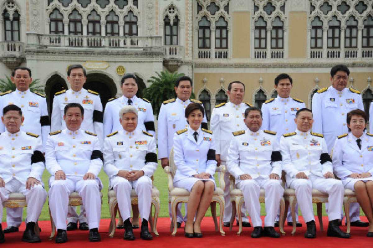 จับตาเพื่อไทยสางปมรมต.ลาออกสส. จับตาเพื่อไทยสางปมรมต.ลาออกสส.