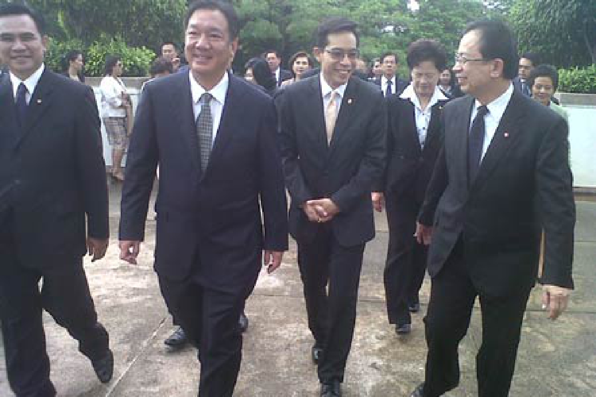 พณ.ดีเดย์รับจำนำข้าวพย.นี้ พณ.ดีเดย์รับจำนำข้าวพย.นี้
