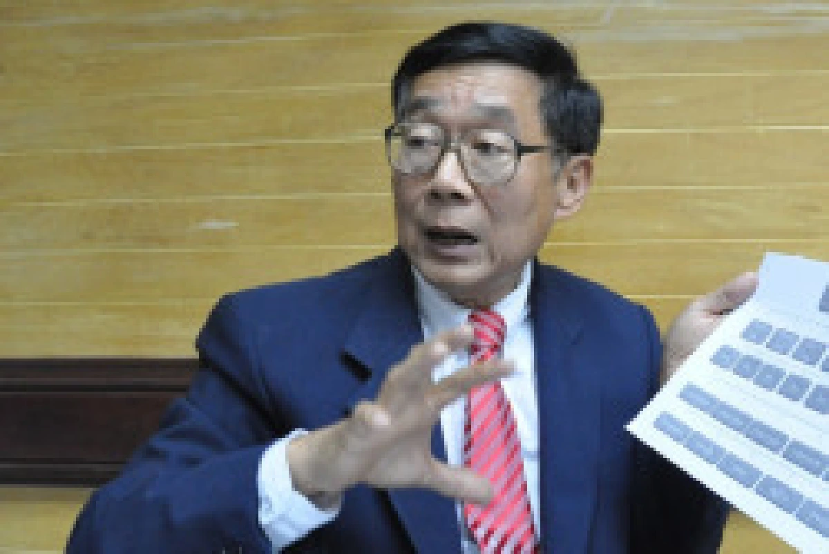 เหวงชงสภาฯแก้รธน.หลังแถลงนโยบาย