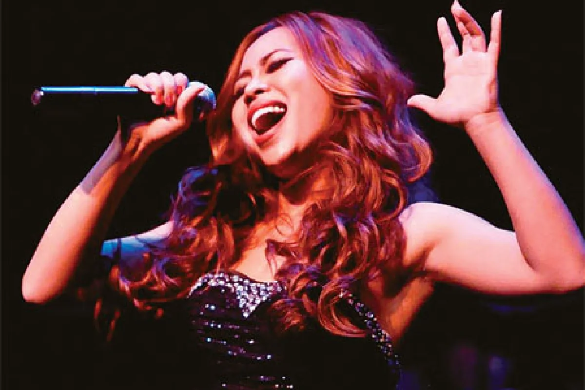 ‘วีว่า’ ประสานเสียงทรงพลังฟังง่าย