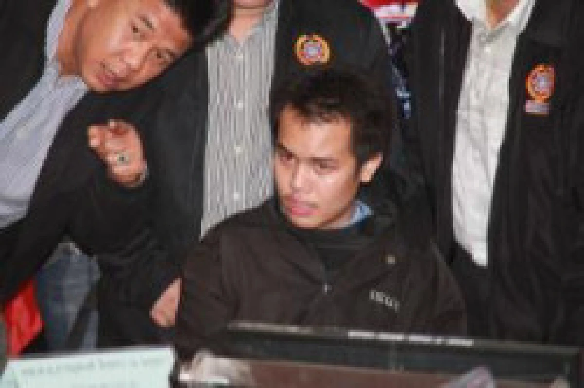 จับแล้วมือยิงตำรวจหนองแขม