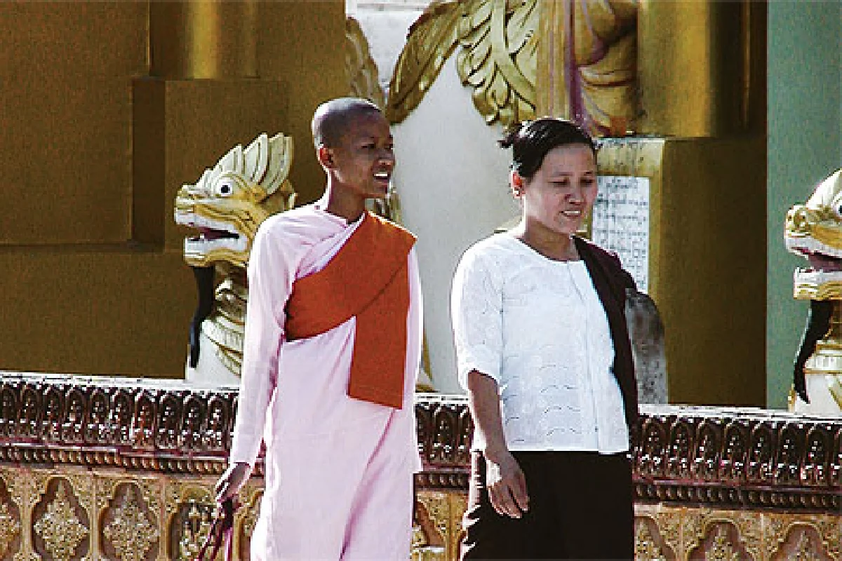 โลก 360 องศา ตอน สังคมพม่ากับยุคที่การสื่อสารไร้พรหมแดน