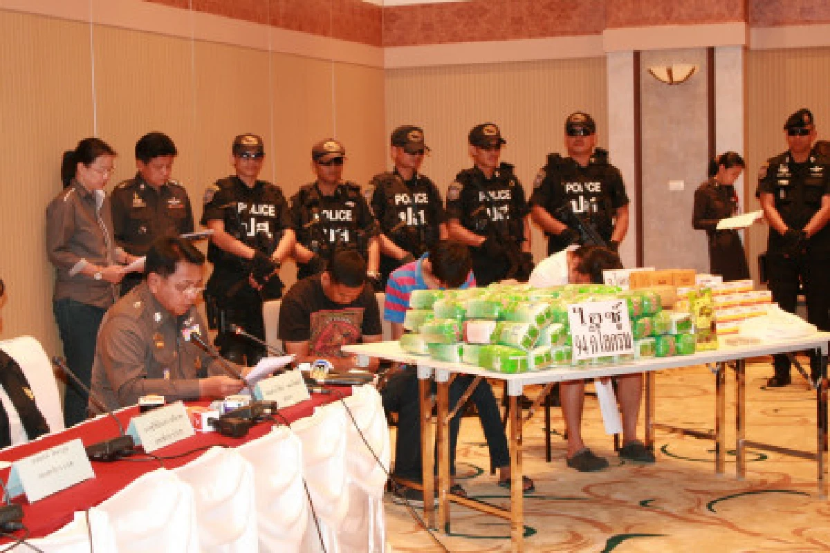 ตร.ยึดไอซ์กลางกรุงมูลค่ากว่า300ล้าน