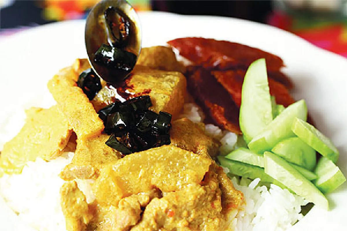 รวมเด็ดเคล็ดลับกุ๊กช็อปแกงกะหรี่เอ็นหมูแบบครัวจีน