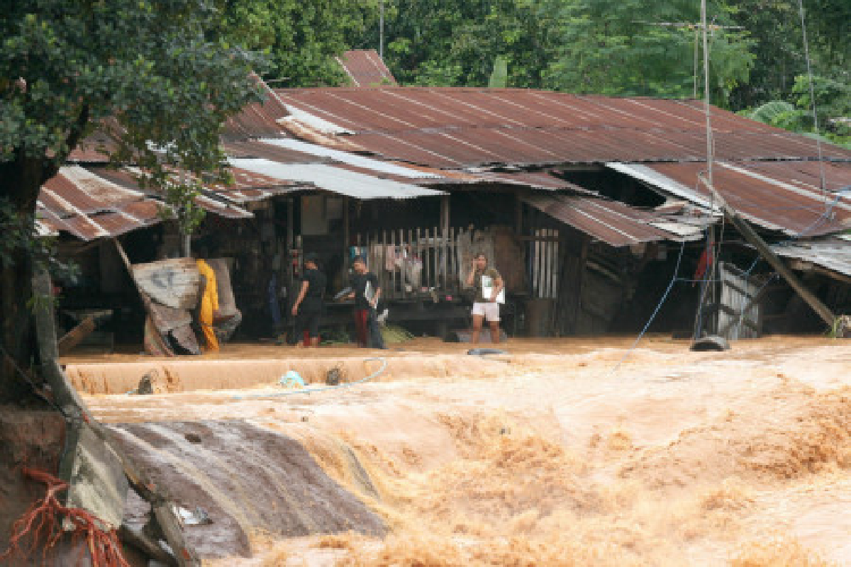 เตือน5จังหวัดเหนือระวังดินถล่ม เตือน5จังหวัดเหนือระวังดินถล่ม