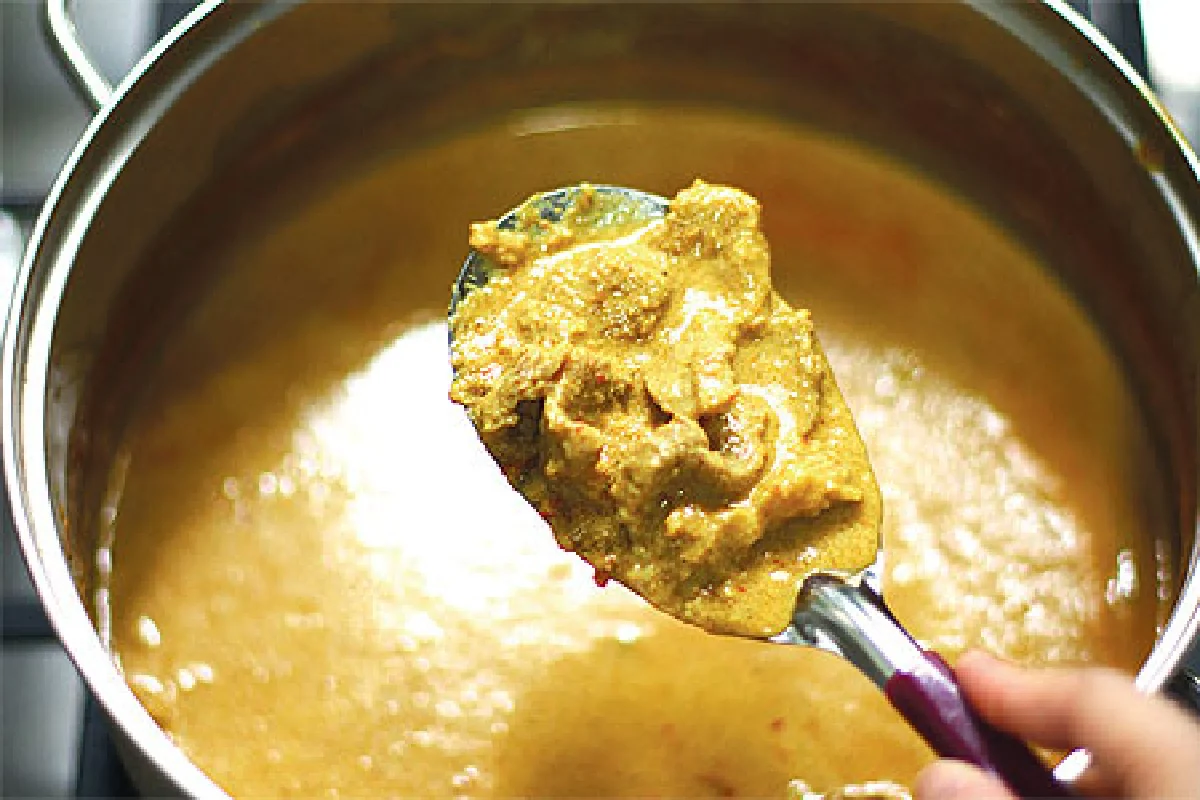 รวมเด็ดเคล็ดลับกุ๊กช็อปแกงกะหรี่เอ็นหมูแบบครัวจีน