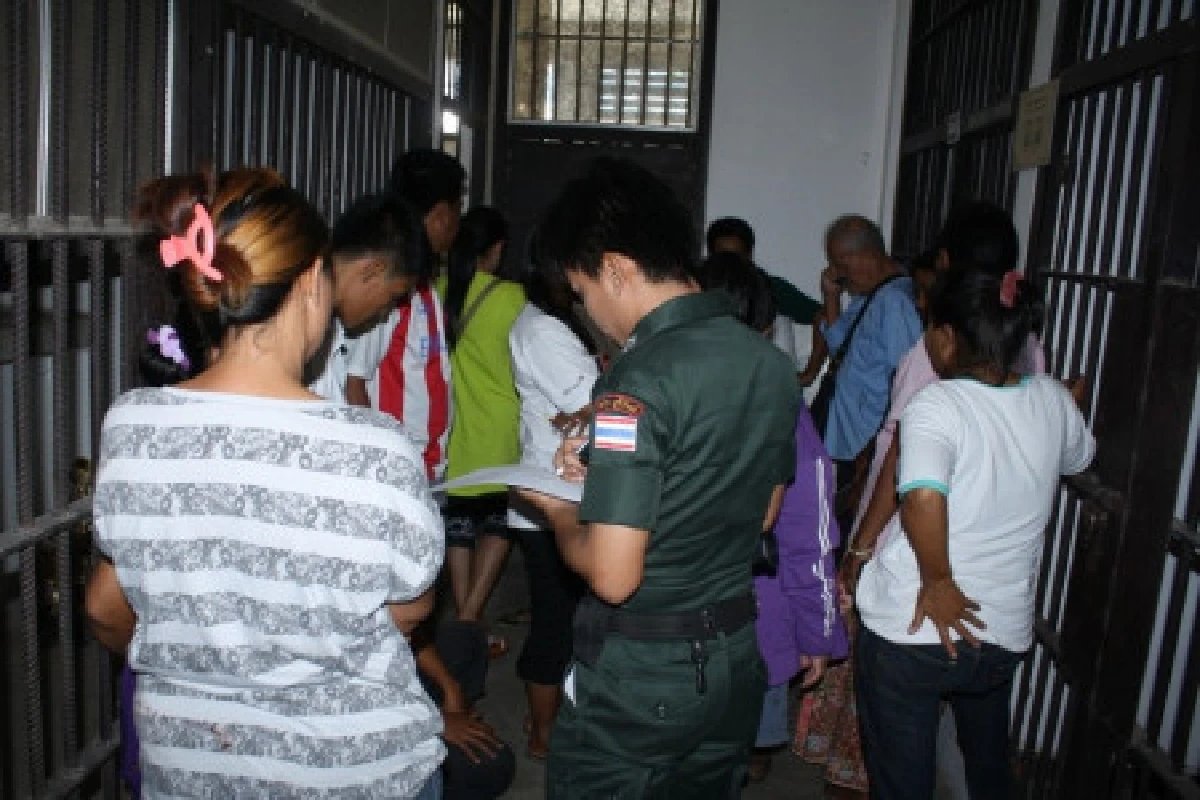 จับอดีตภรรยา"เนวิน"เปิดบ่อน