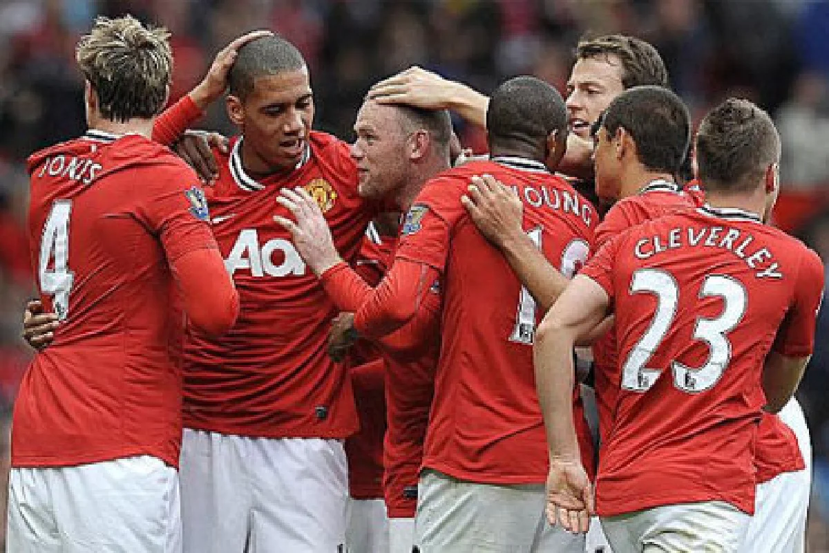 แข้งผีดุถล่มปืนยับเยิน8-2