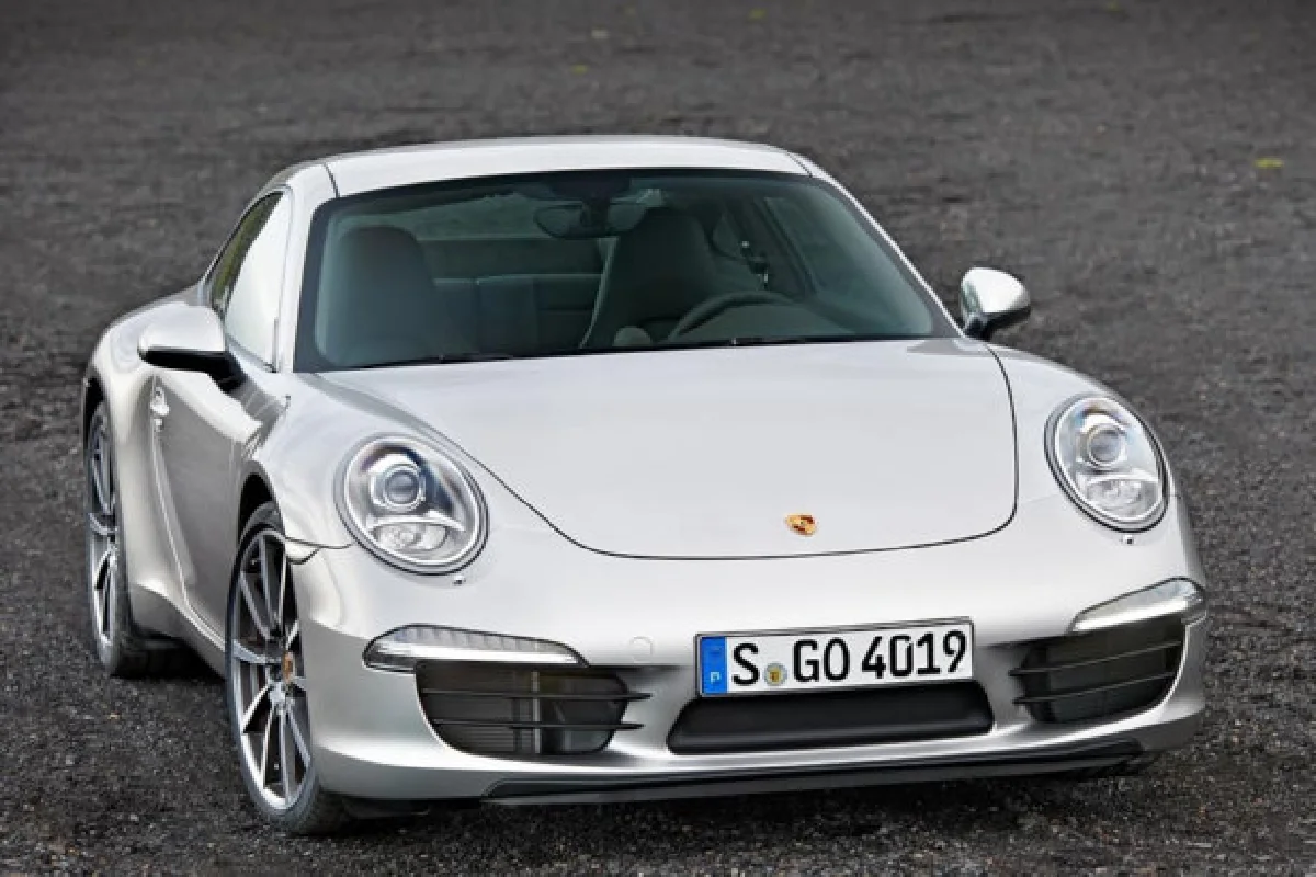 เตรียมพบกับ 911 คาร์เรร่า โฉมใหม่