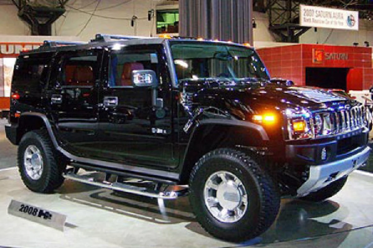 เดอะมอลล์จัดแสดงรถหรูกระหึ่มบางแค