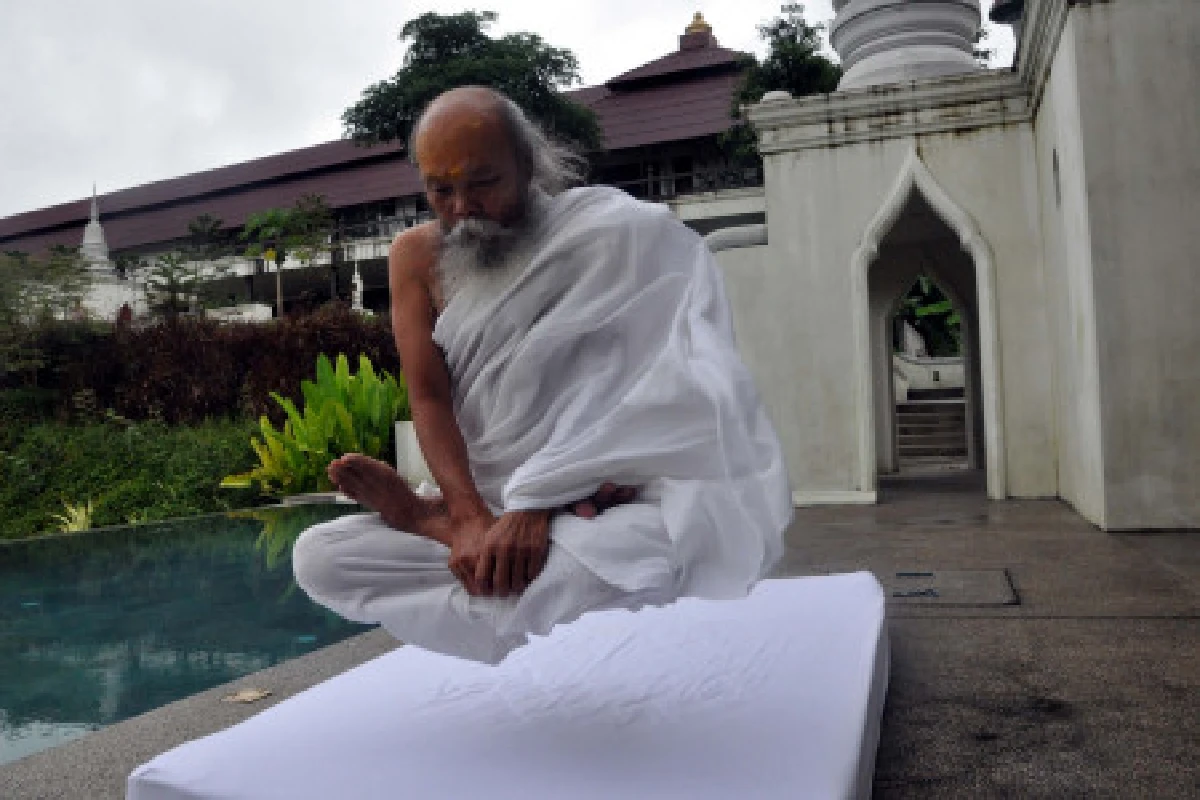 ฮือฮา!ฤาษีพุทธจรัลโชว์ลอยตัว