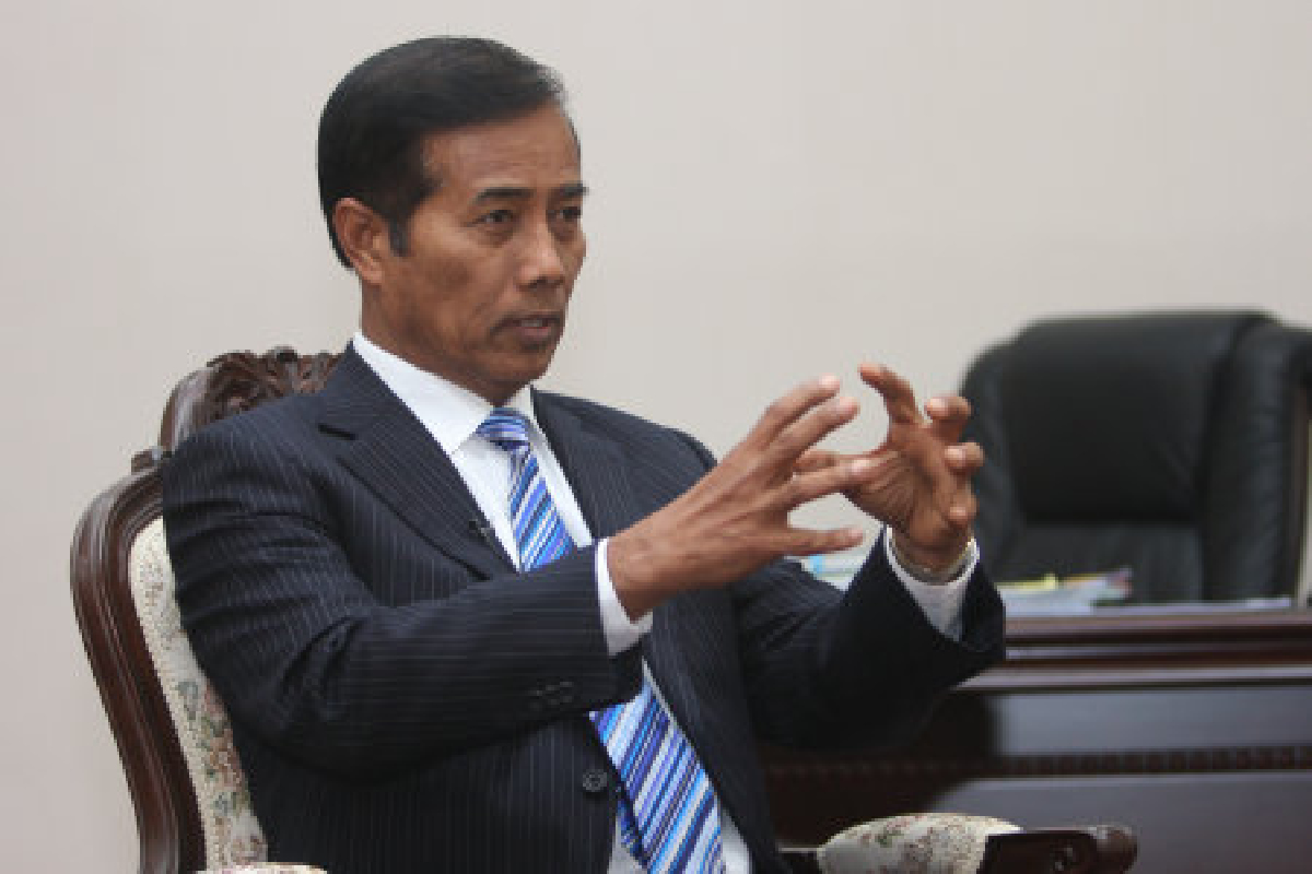 ถาวรยันขออภัยโทษทักษิณไม่ได้ ถาวรยันขออภัยโทษทักษิณไม่ได้