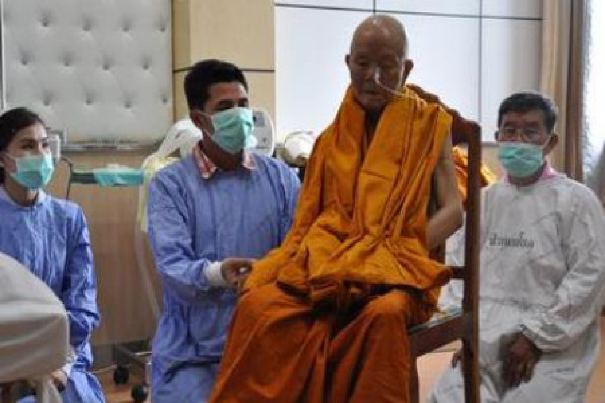 หลวงพ่อคูณอาการดีขึ้น หลวงพ่อคูณอาการดีขึ้น