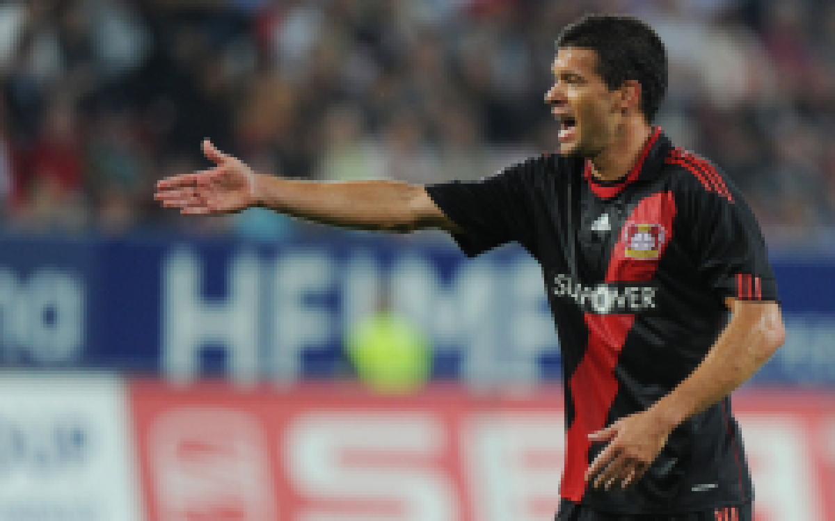 บัลลักพร้อมนำทัพเลเวอร์ฯช็อกสิงห์บลู