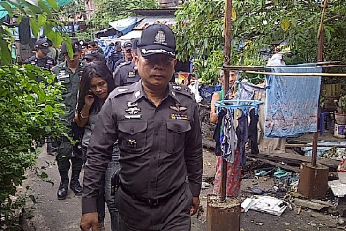 ตร.บุกค้นบ่อนเตาปูนแต่เข้าไม่ได้