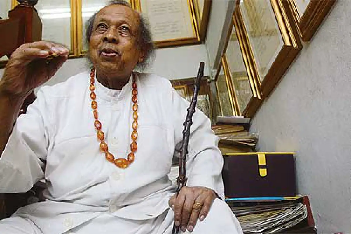 ‘ภาพพิมพ์หิมพานต์’ งานศิลป์หาดูยากของ อังคาร กัลยาณพงศ์