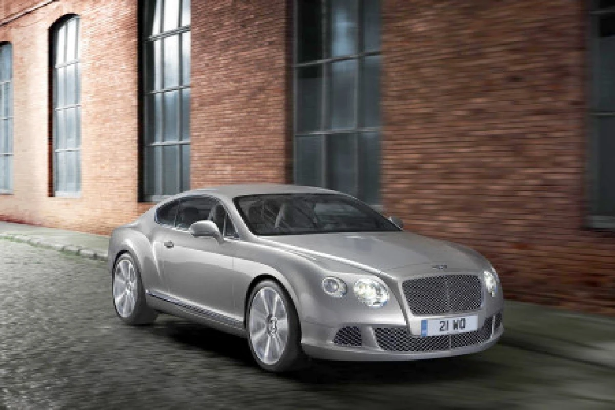 สุดหรู!เบนท์ลีย์ คอนติเนนทอล จีที