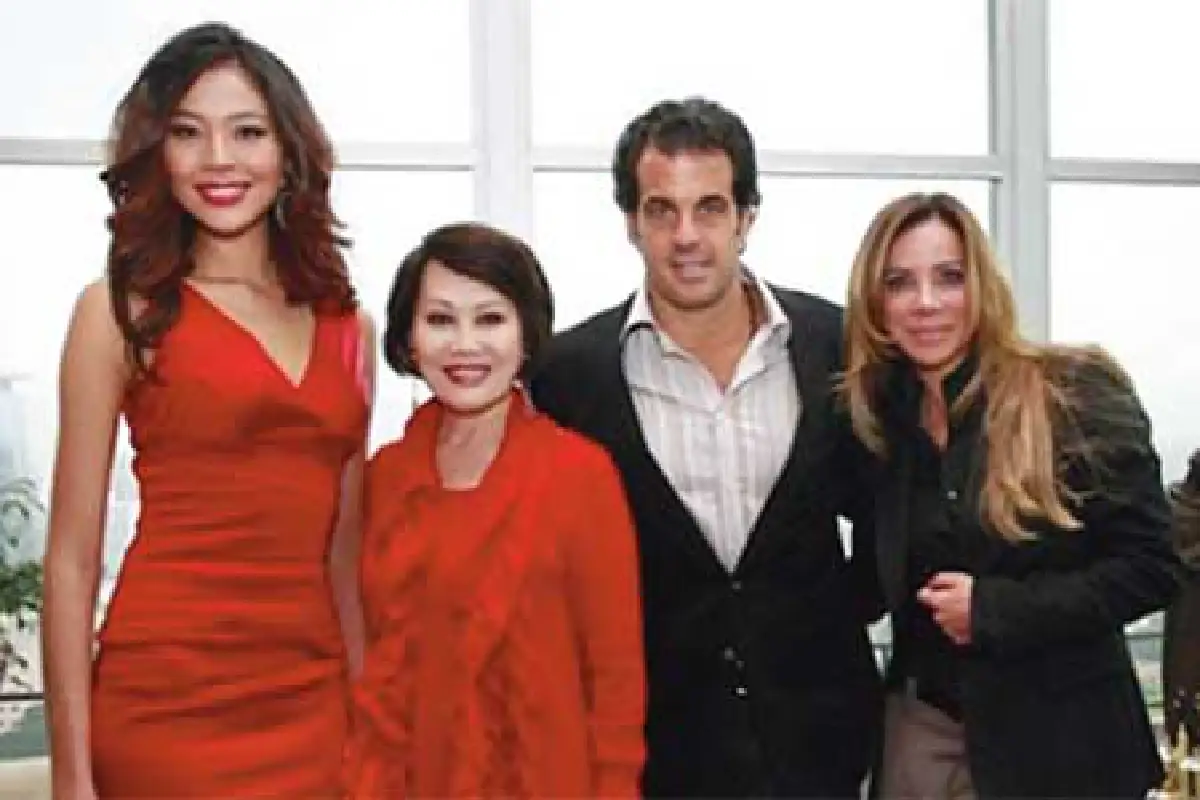 เก็บตกเรื่องฉาว...เวทีขาอ่อนโลก