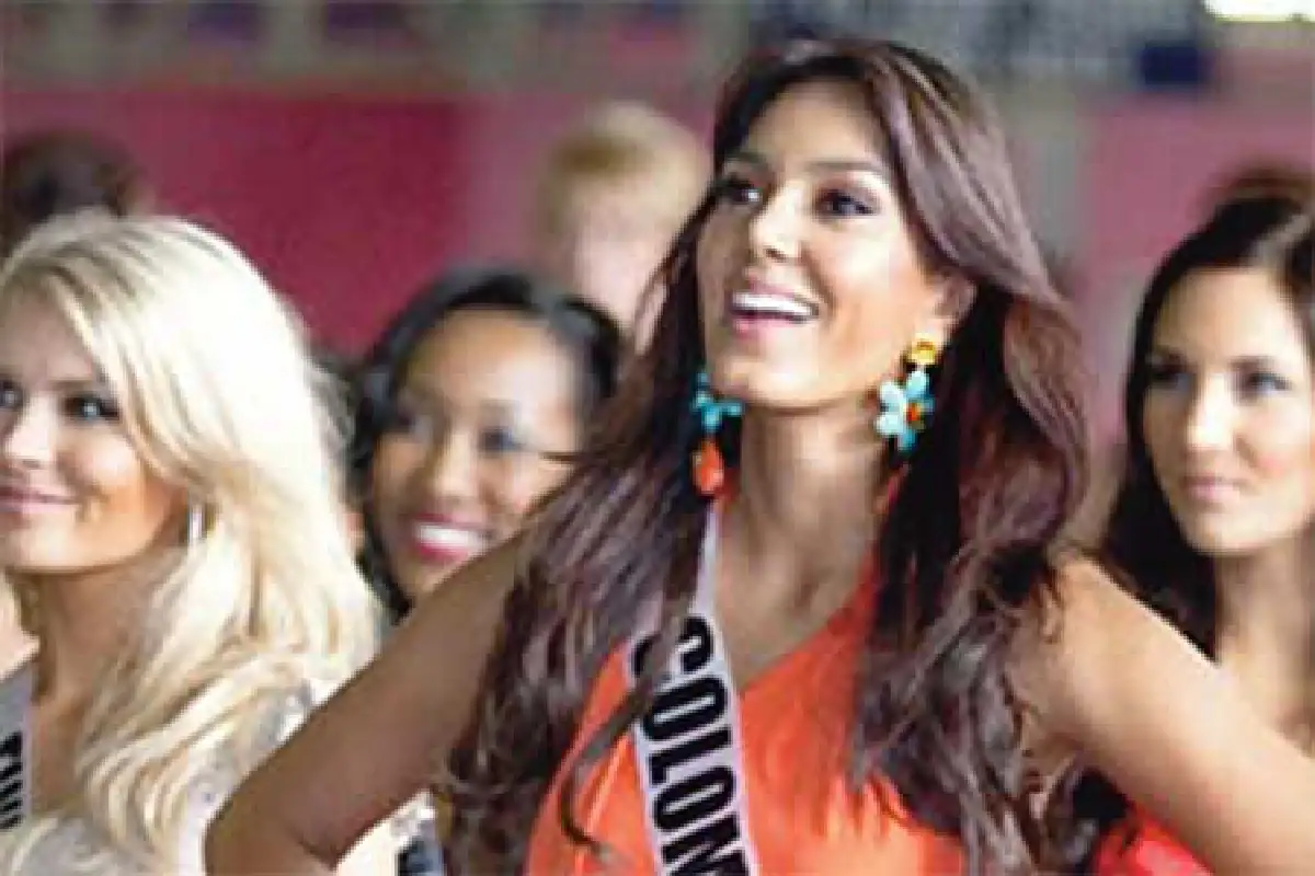 เก็บตกเรื่องฉาว...เวทีขาอ่อนโลก