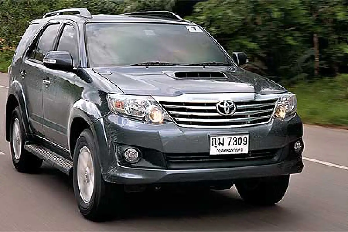 โตโยต้า ฟอร์จูนเนอร์ใหม่ ลาก่อนช่วงล่างดิบๆสวัสดีช่วงล่างผุ้ดี