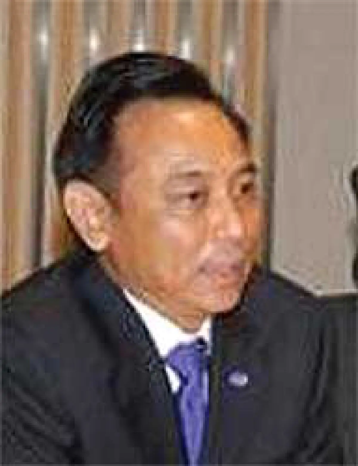 รื้อนโยบายคืนภาษีบ้าน-รถ