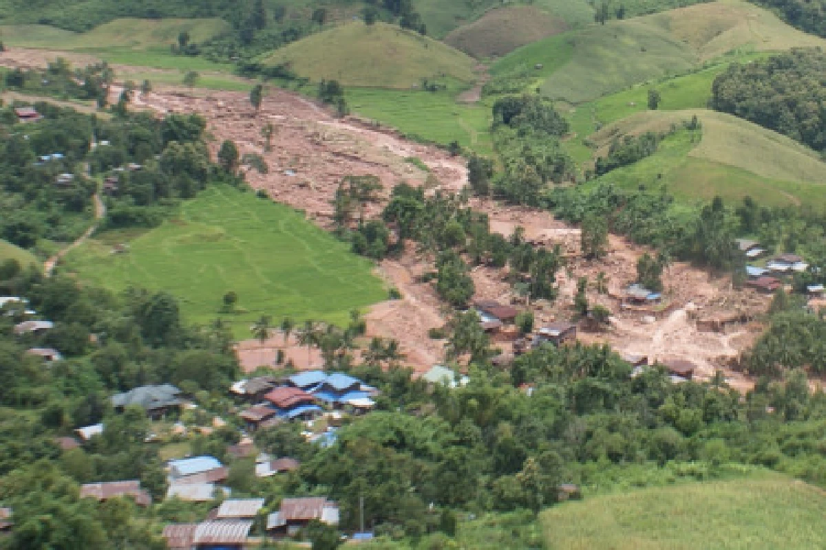 ชาวน้ำไผ่ผวาดินถล่มรอบใหม่