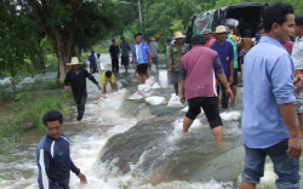 น้ำมูลล้นตลิ่งจมโนนสูง200หลัง