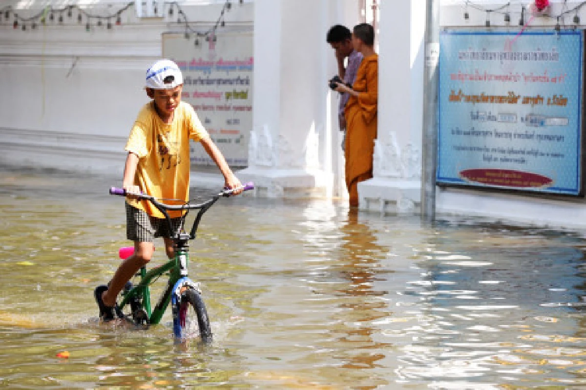 กทม.แนะ10ประการดูแลสุขภาพช่วงน้ำท่วม