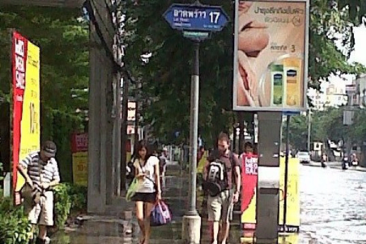 ลาดพร้าว-พหลฯ-จตุจักรน้ำสูงต่อเนื่อง