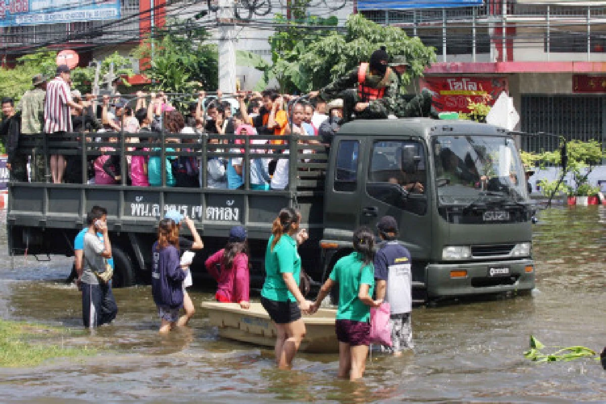 "เมล์เขียว"ที่พึ่งประชาชน