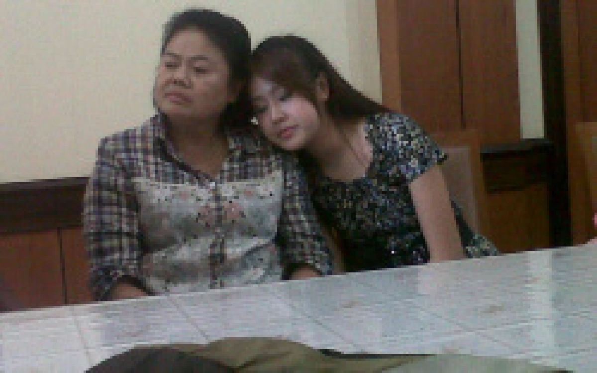 รวบแล้วโจรขึ้นบ้านดารา7สี