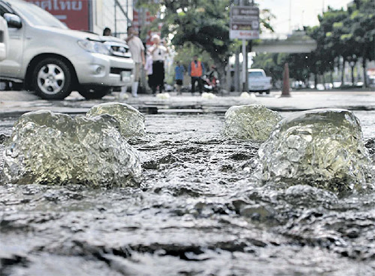 Bangkok's fight to stay (partially) dry