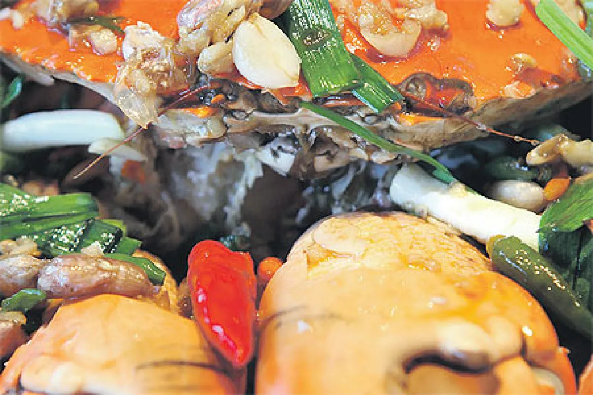 แหลมเจริญซีฟู๊ด ทะเลสดสุดแซบ