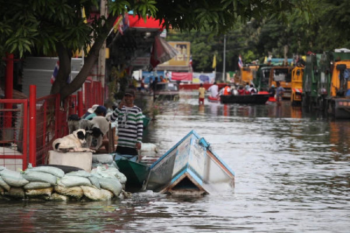 น้ำท่วม...อย่าให้ใครต้องถูกไฟดูด