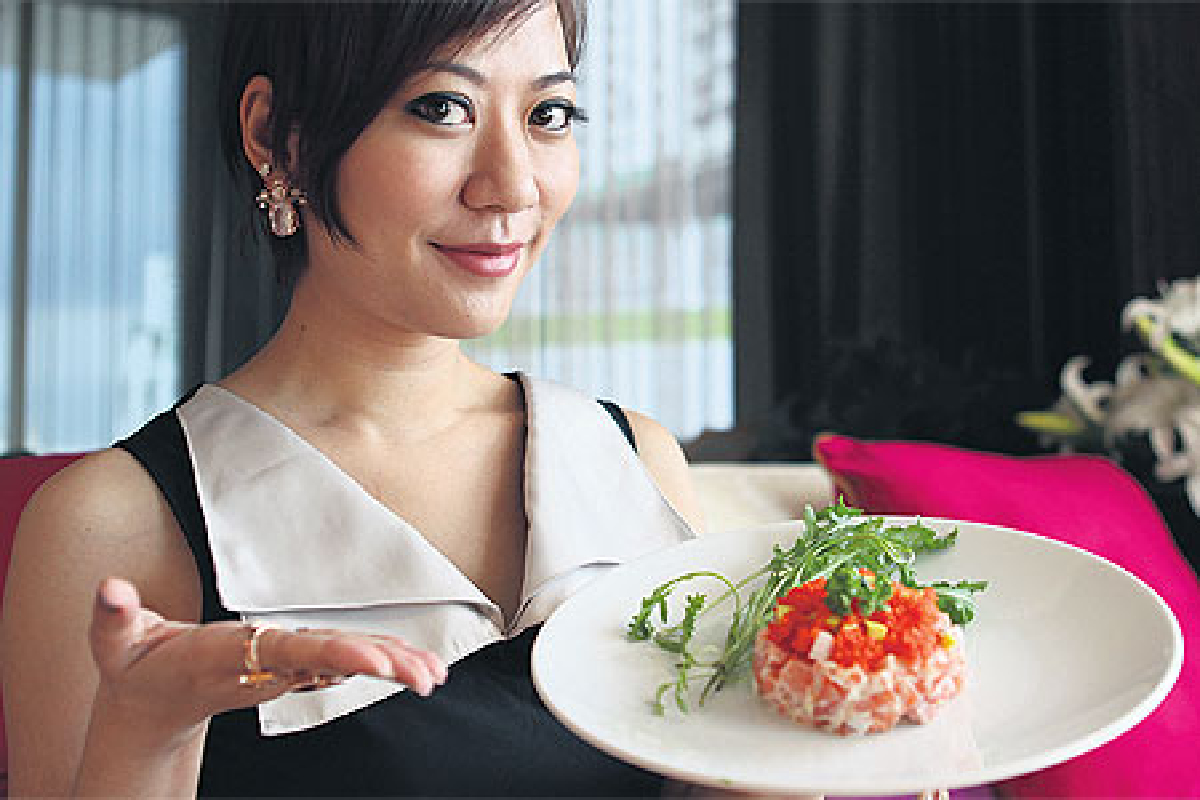 ‘แซลมอน ทาร์ทาร์’ จานเด็ด หทัยชนก สุวรรณทรรภ ‘แซลมอน ทาร์ทาร์’ จานเด็ด หทัยชนก สุวรรณทรรภ