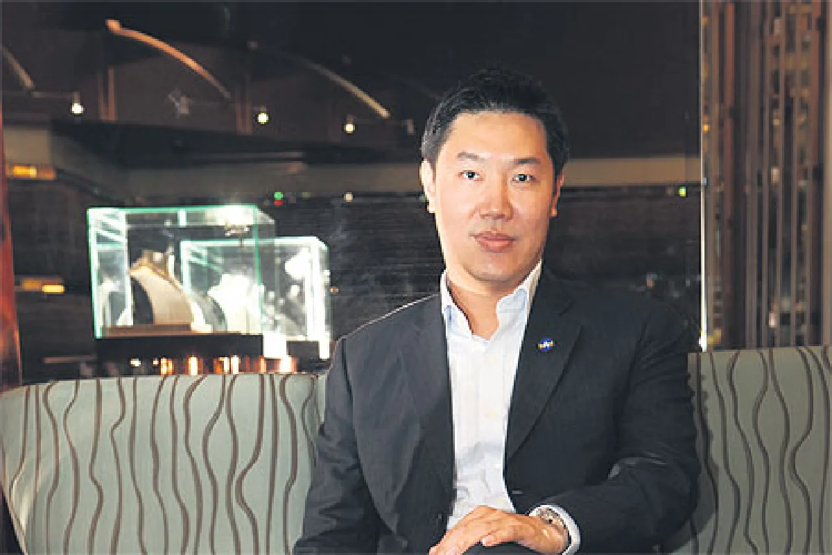 อรรถพล วิจิตเกษมกิจ บริหารงานแบบรุ่นที่ 2